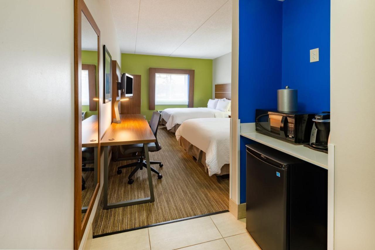 Holiday Inn Express Vermilion By Ihg Εξωτερικό φωτογραφία